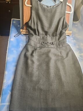 Sleeveless Gray Sheath Dress w/ Decorative Waist Hardware By Antonio Milani Sz 8